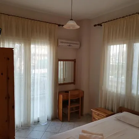 Helios 公寓 利迈纳里亚