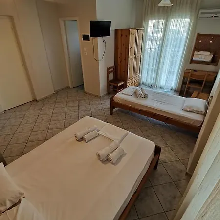 公寓 Helios 利迈纳里亚