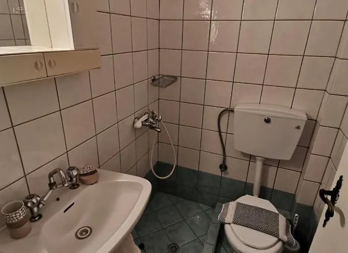Helios Apartament *